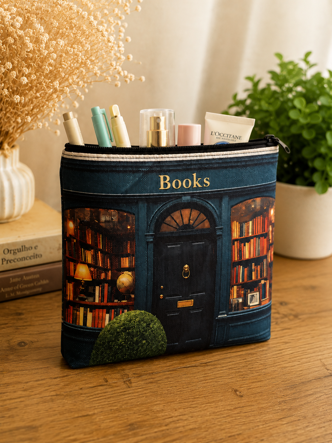 Necessaire Entre Livros
